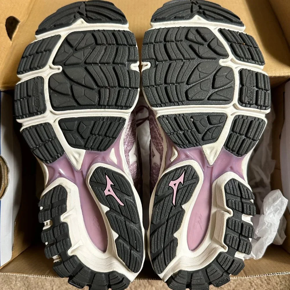 Mizuno Women's Wave Inspire 16 Road Running Shoe size 7.5, Pink - Picture 7 of 8